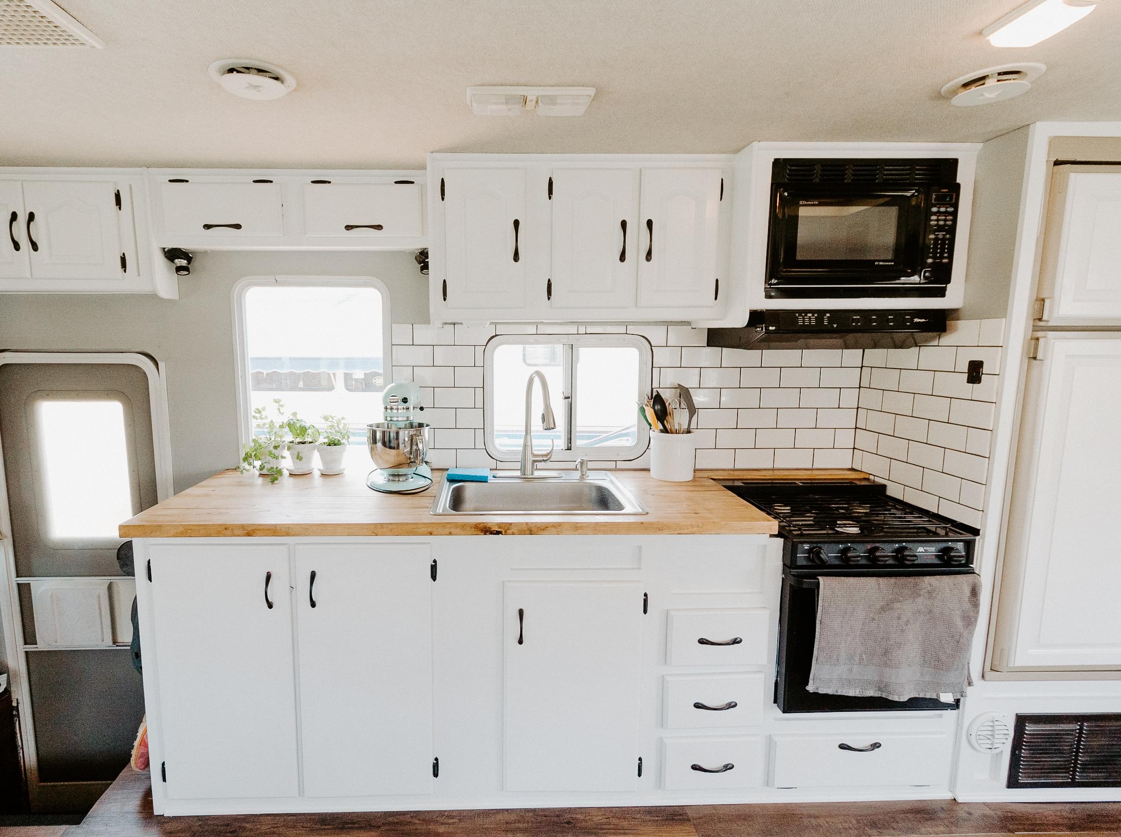 Installing a Real Tile Backsplash in an RV